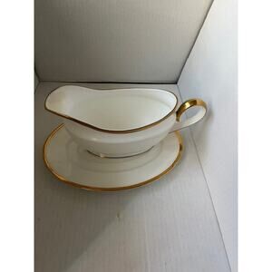 Lenox Eternal Ivory/24 KT. Gold TRIM Gravy Boat & Underplate Mint